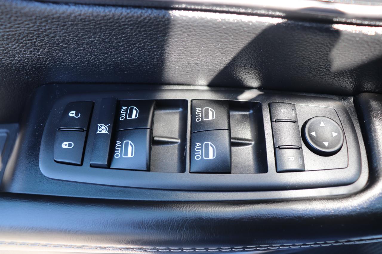 Chrysler Pacifica Select FWD 2026