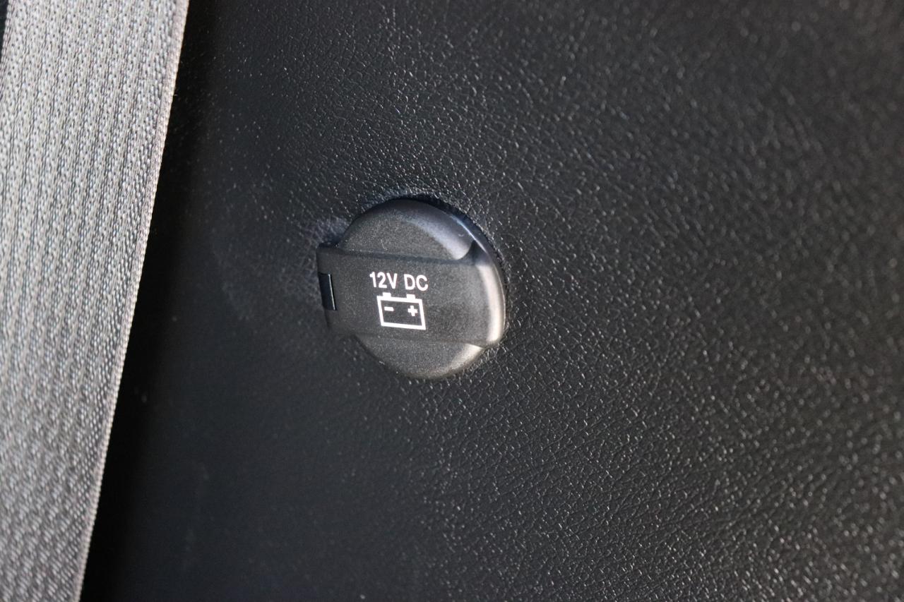 Chrysler Pacifica Select FWD 2026