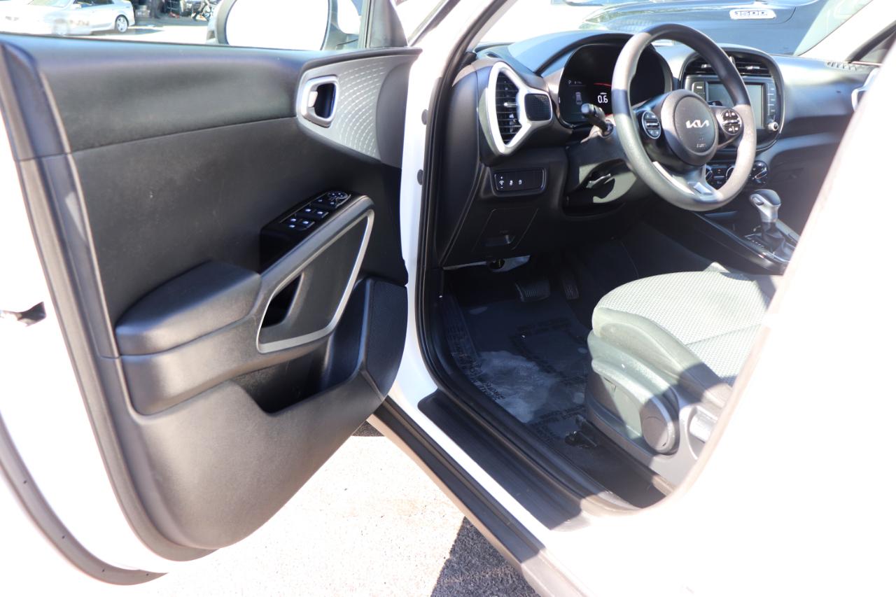 Kia Soul LX IVT 2023