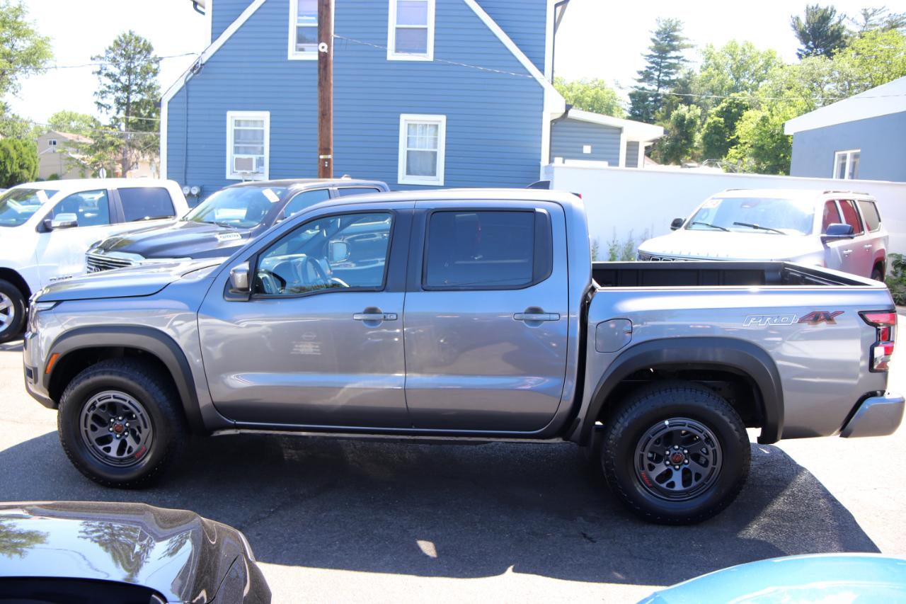 Nissan Frontier Crew Cab 4x4 PRO-4X 2026