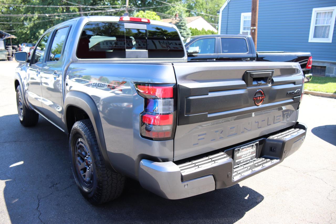 Nissan Frontier Crew Cab 4x4 PRO-4X 2026