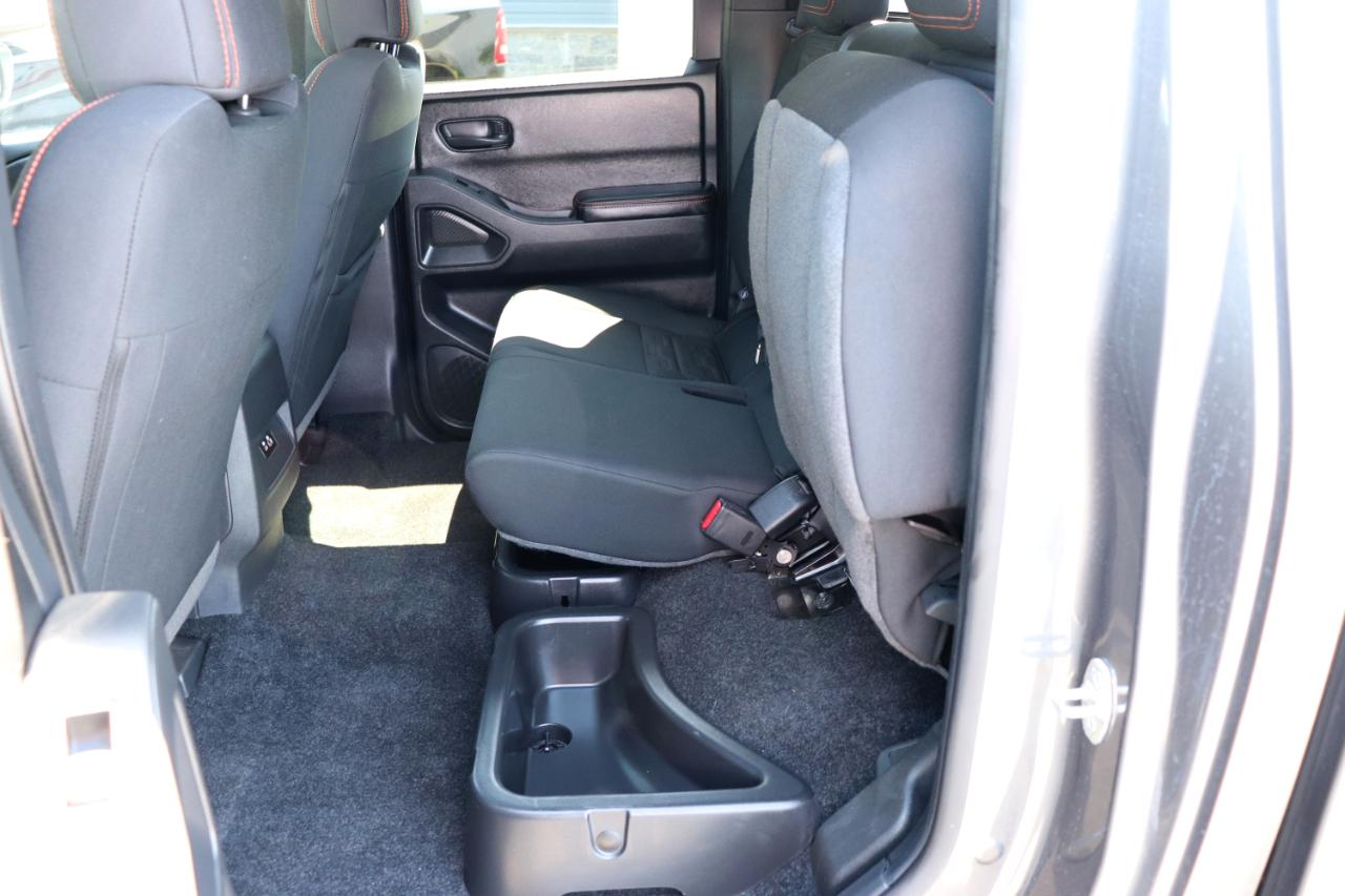 Nissan Frontier Crew Cab 4x4 PRO-4X 2026