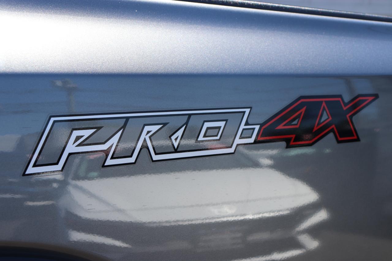 Nissan Frontier Crew Cab 4x4 PRO-4X 2026
