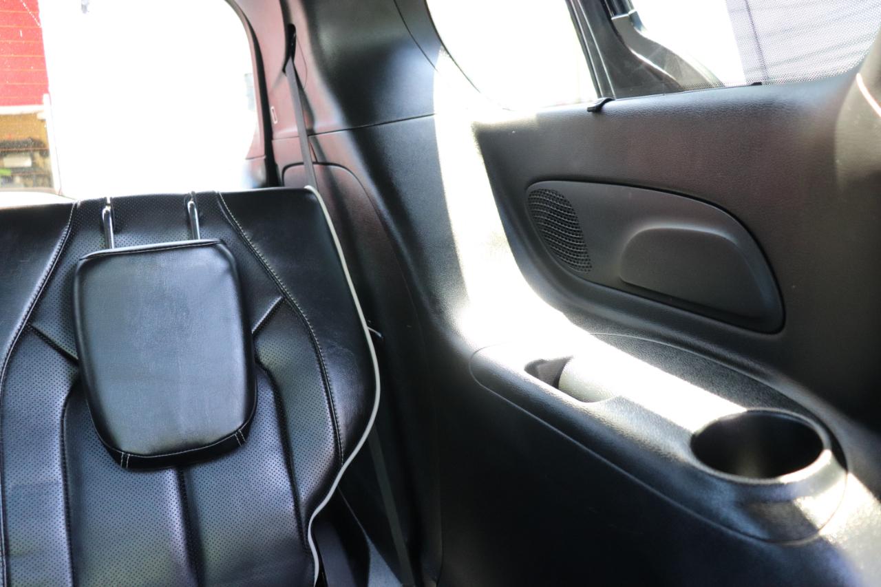 Chrysler Pacifica Limited FWD 2025