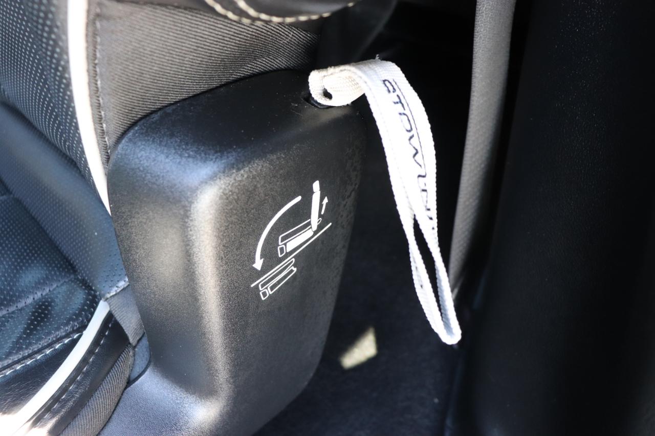 Chrysler Pacifica Limited FWD 2025