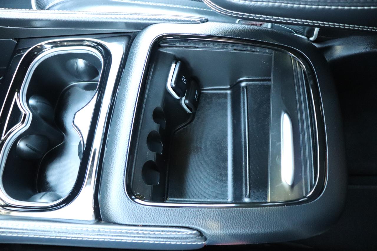 Chrysler Pacifica Limited FWD 2025
