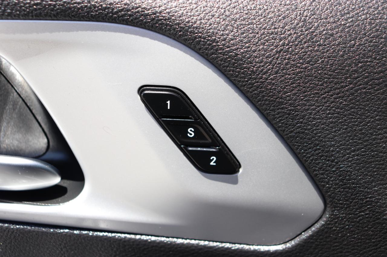 Chrysler Pacifica Limited FWD 2025