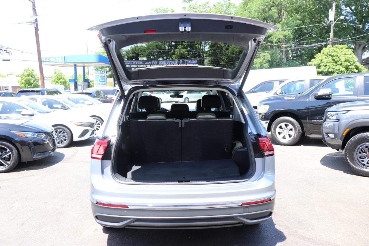 Volkswagen Tiguan 2.0T SE FWD 2024