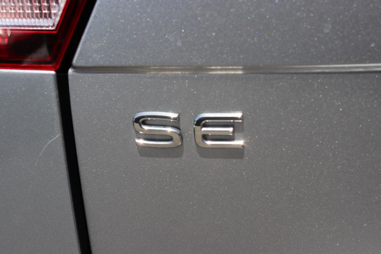 Volkswagen Tiguan 2.0T SE FWD 2024