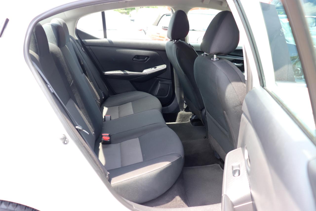 Nissan Sentra SV CVT 2024