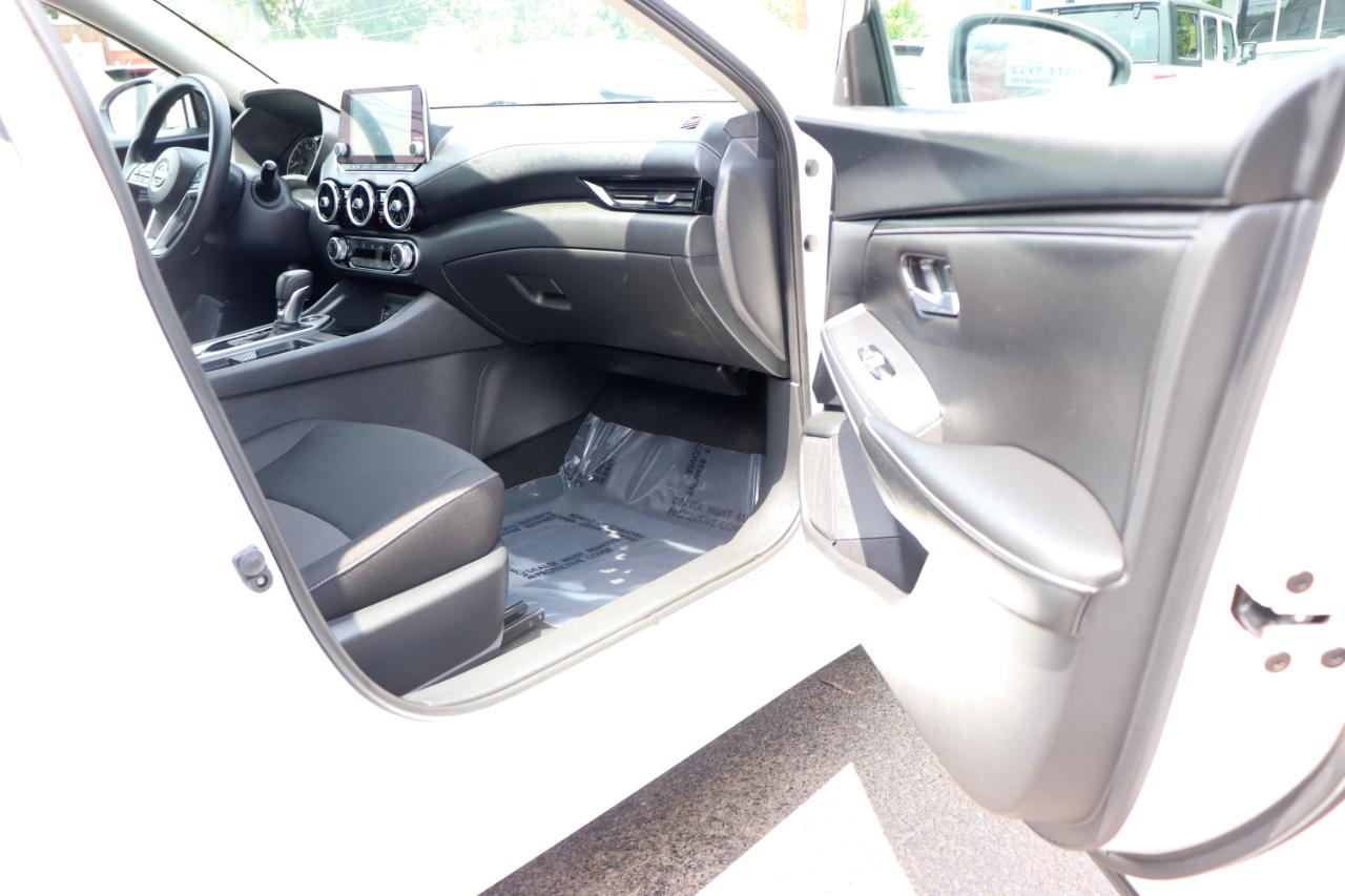 Nissan Sentra SV CVT 2024
