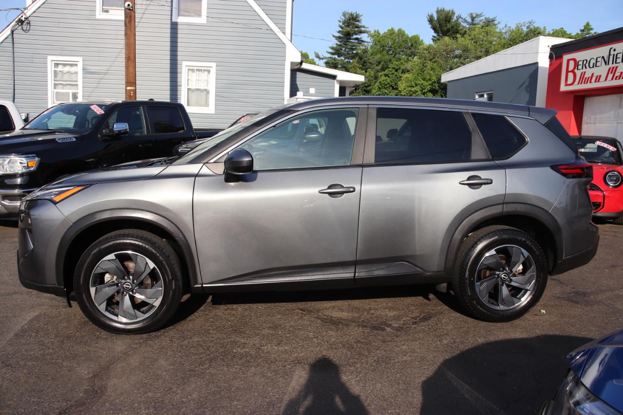 Nissan Rogue FWD SV 2024
