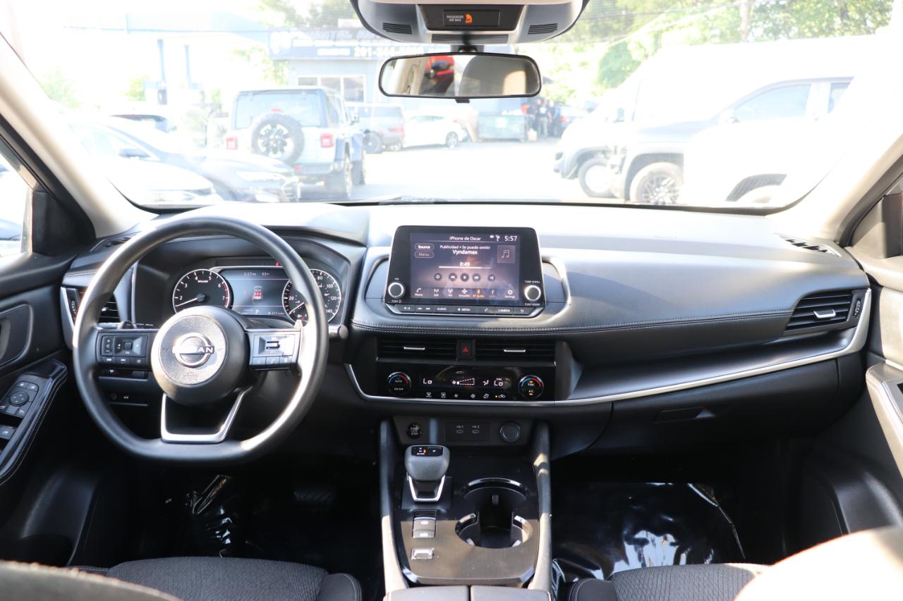 Nissan Rogue FWD SV 2024
