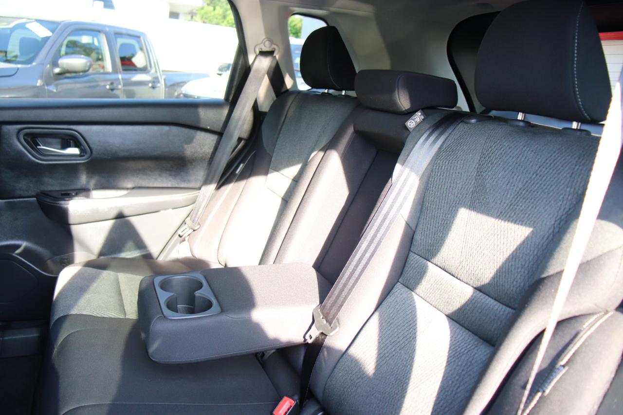 Nissan Rogue FWD SV 2024