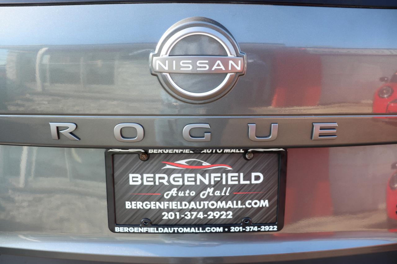 Nissan Rogue FWD SV 2024