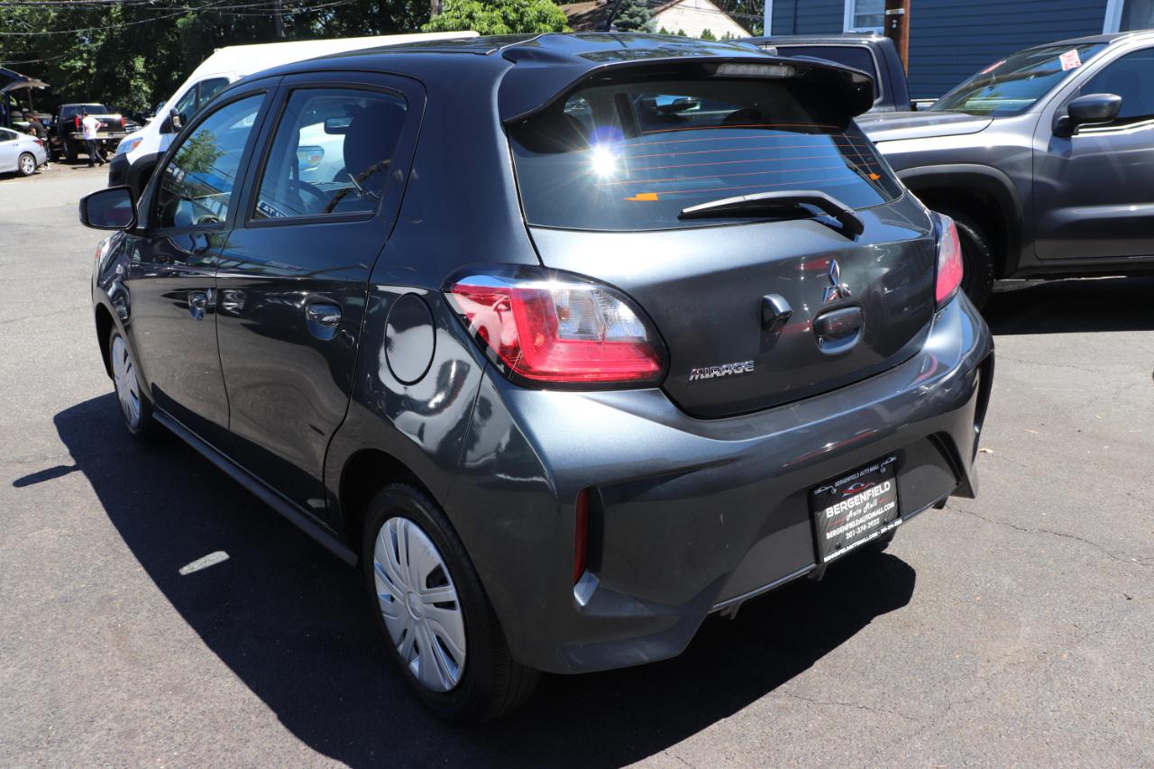 Mitsubishi Mirage ES CVT 2024