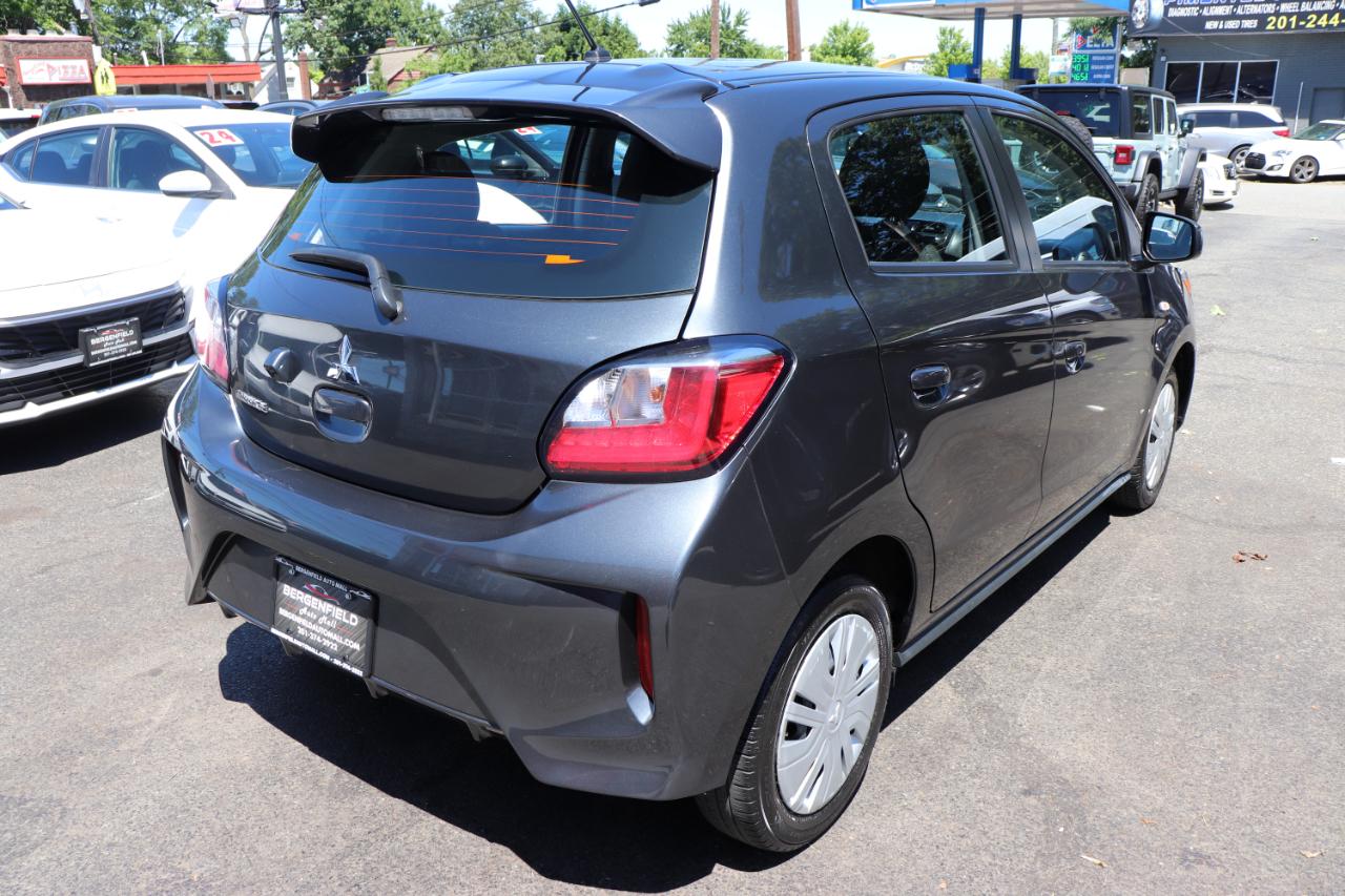 Mitsubishi Mirage ES CVT 2024