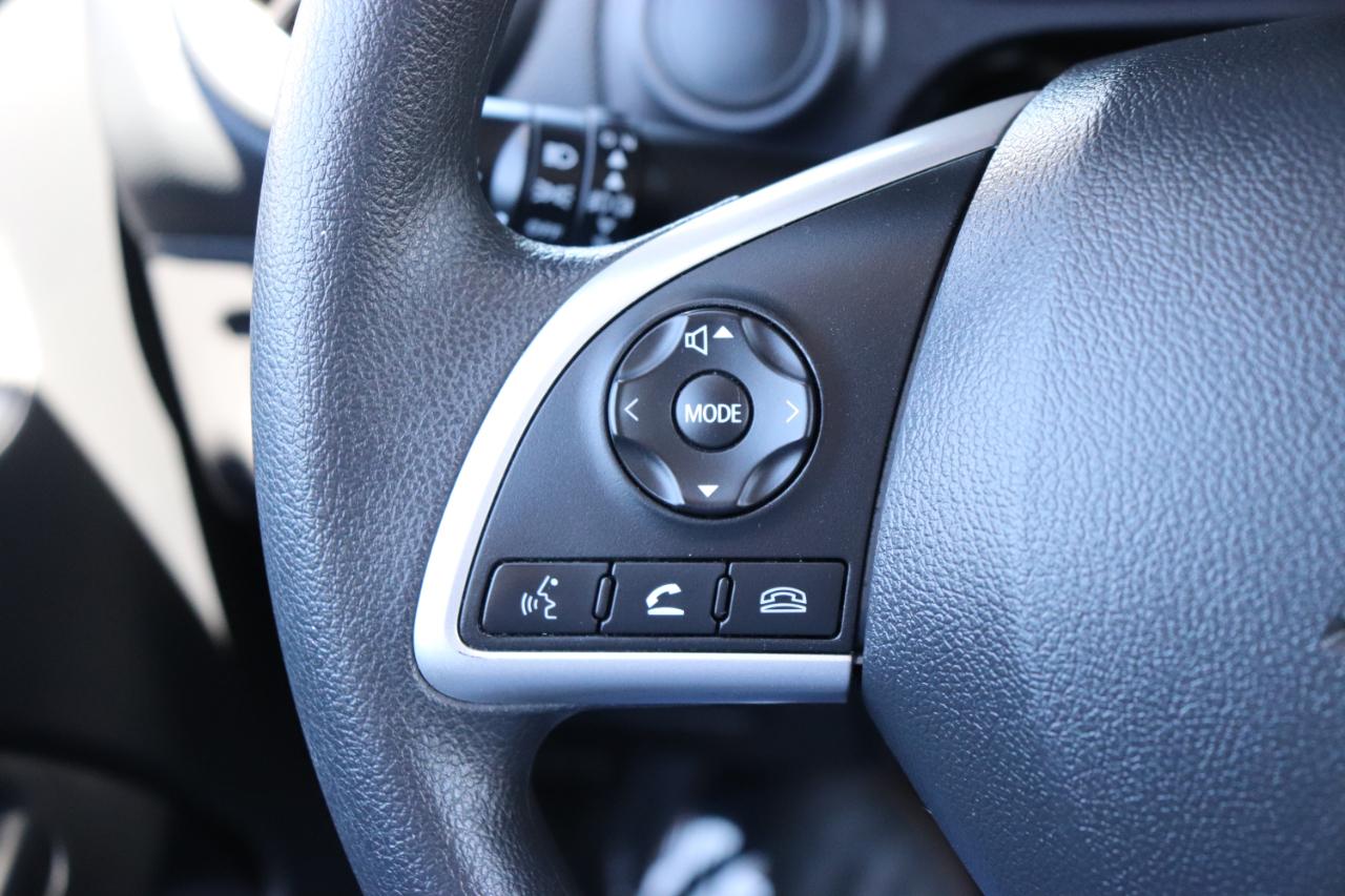 Mitsubishi Mirage ES CVT 2024