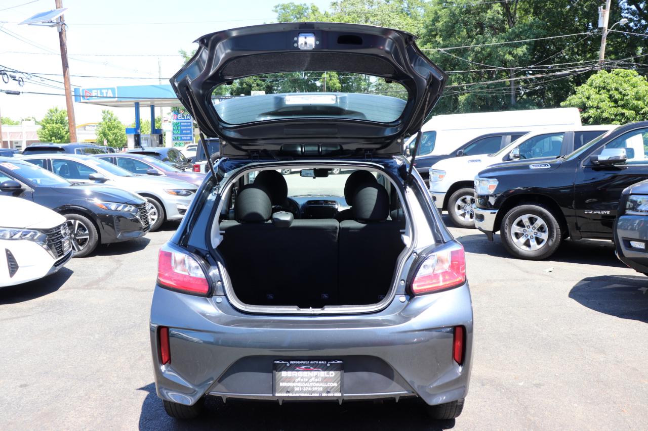 Mitsubishi Mirage ES CVT 2024