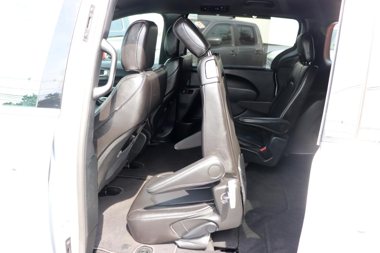 Chrysler Pacifica Select FWD 2026