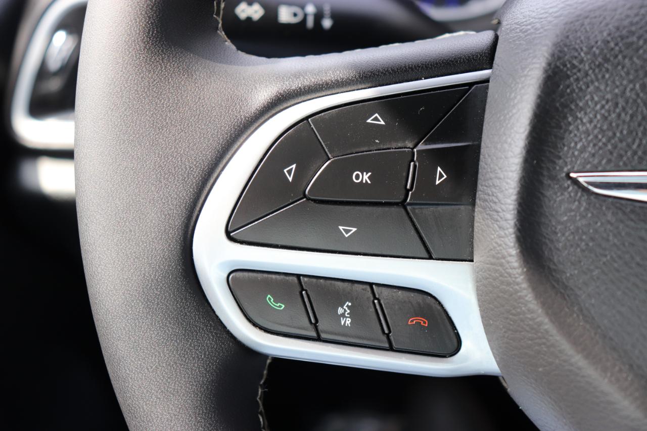 Chrysler Pacifica Select FWD 2026