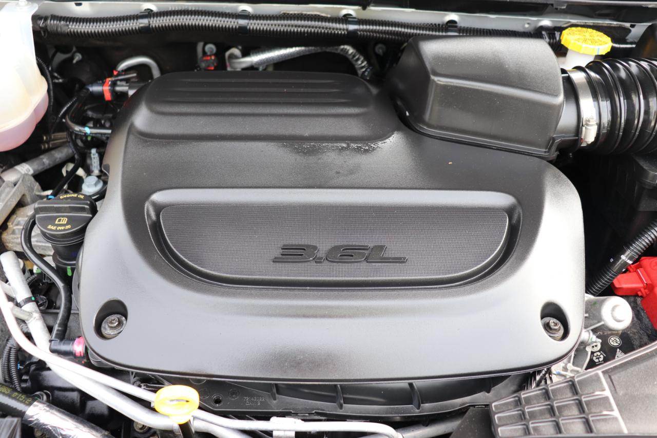 Chrysler Pacifica Select FWD 2026