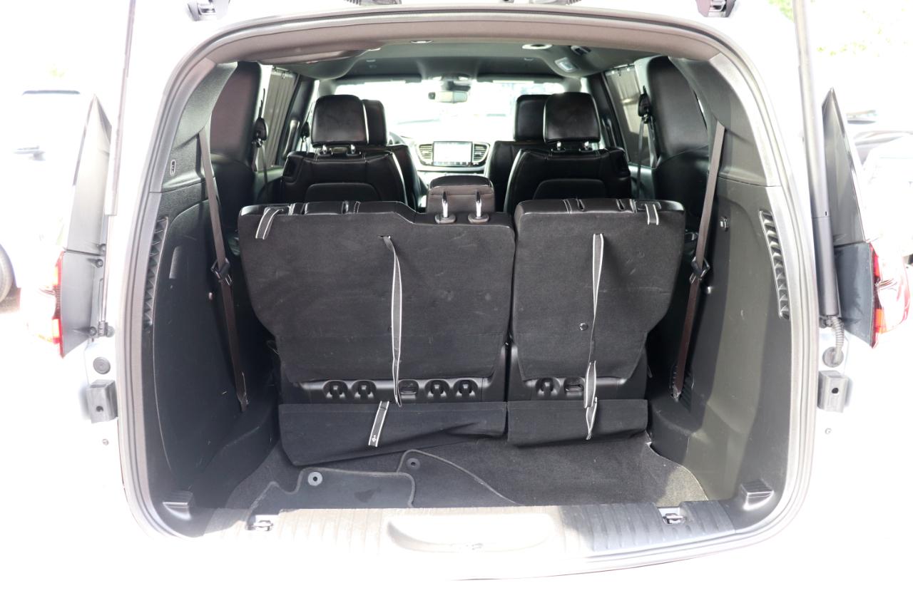 Chrysler Pacifica Select FWD 2026