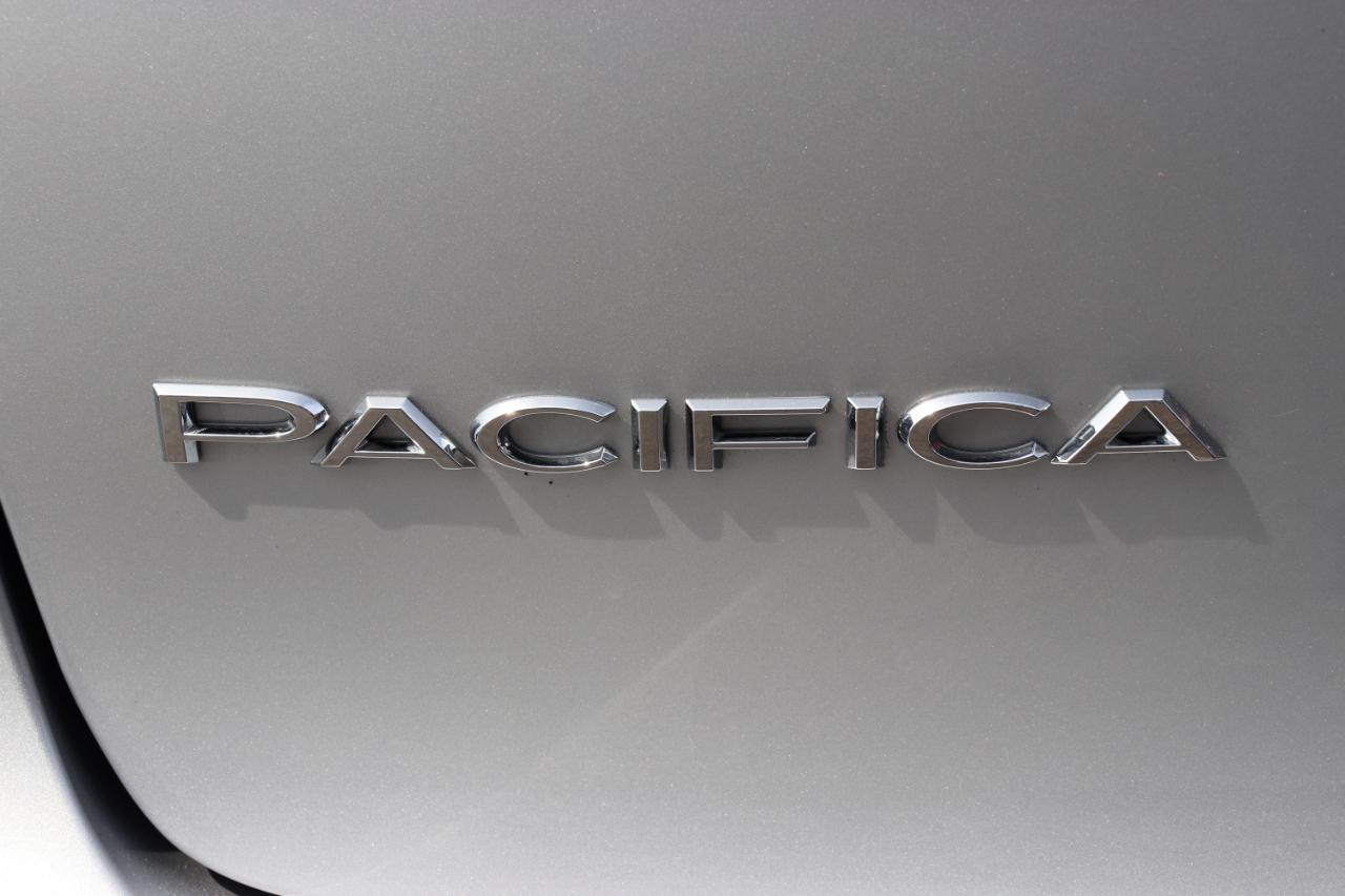 Chrysler Pacifica Select FWD 2026