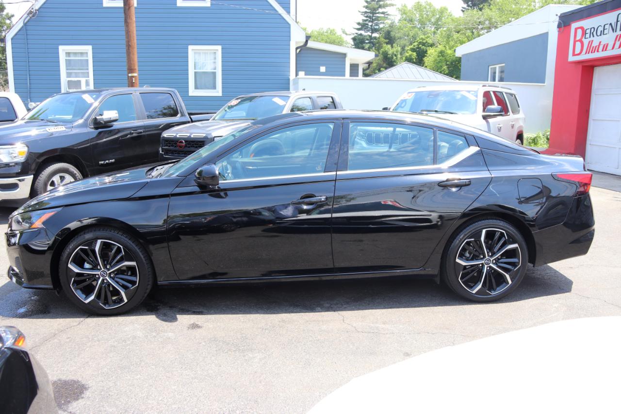 Nissan Altima 2.5 SR Sedan 2024