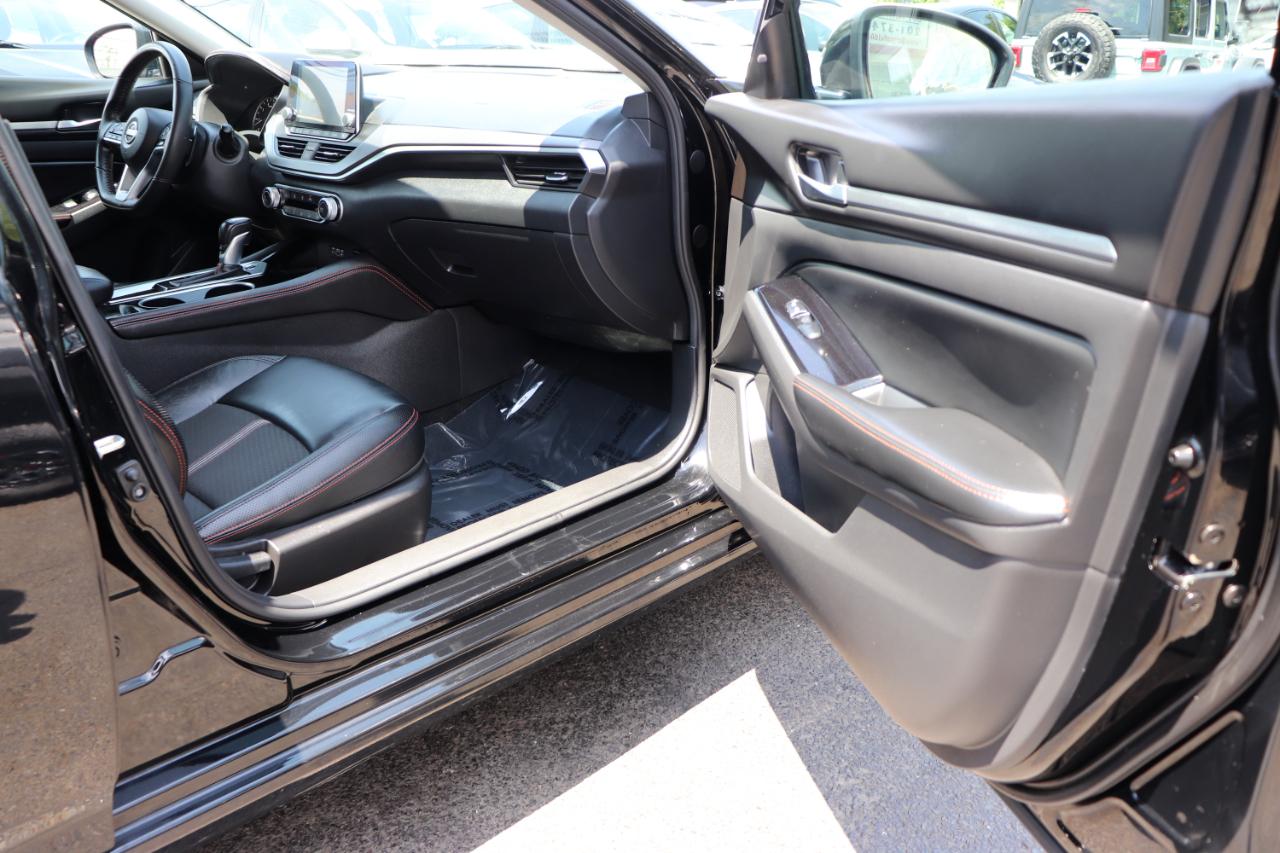 Nissan Altima 2.5 SR Sedan 2024