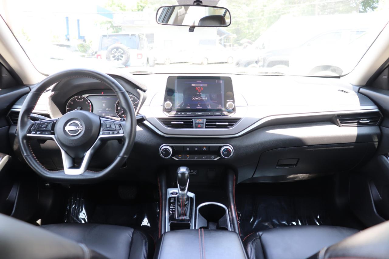 Nissan Altima 2.5 SR Sedan 2024