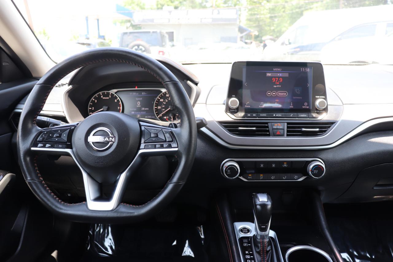 Nissan Altima 2.5 SR Sedan 2024