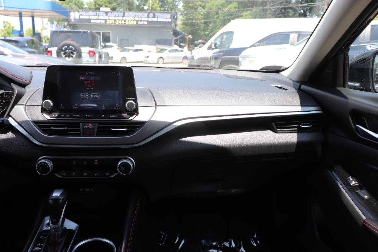 Nissan Altima 2.5 SR Sedan 2024