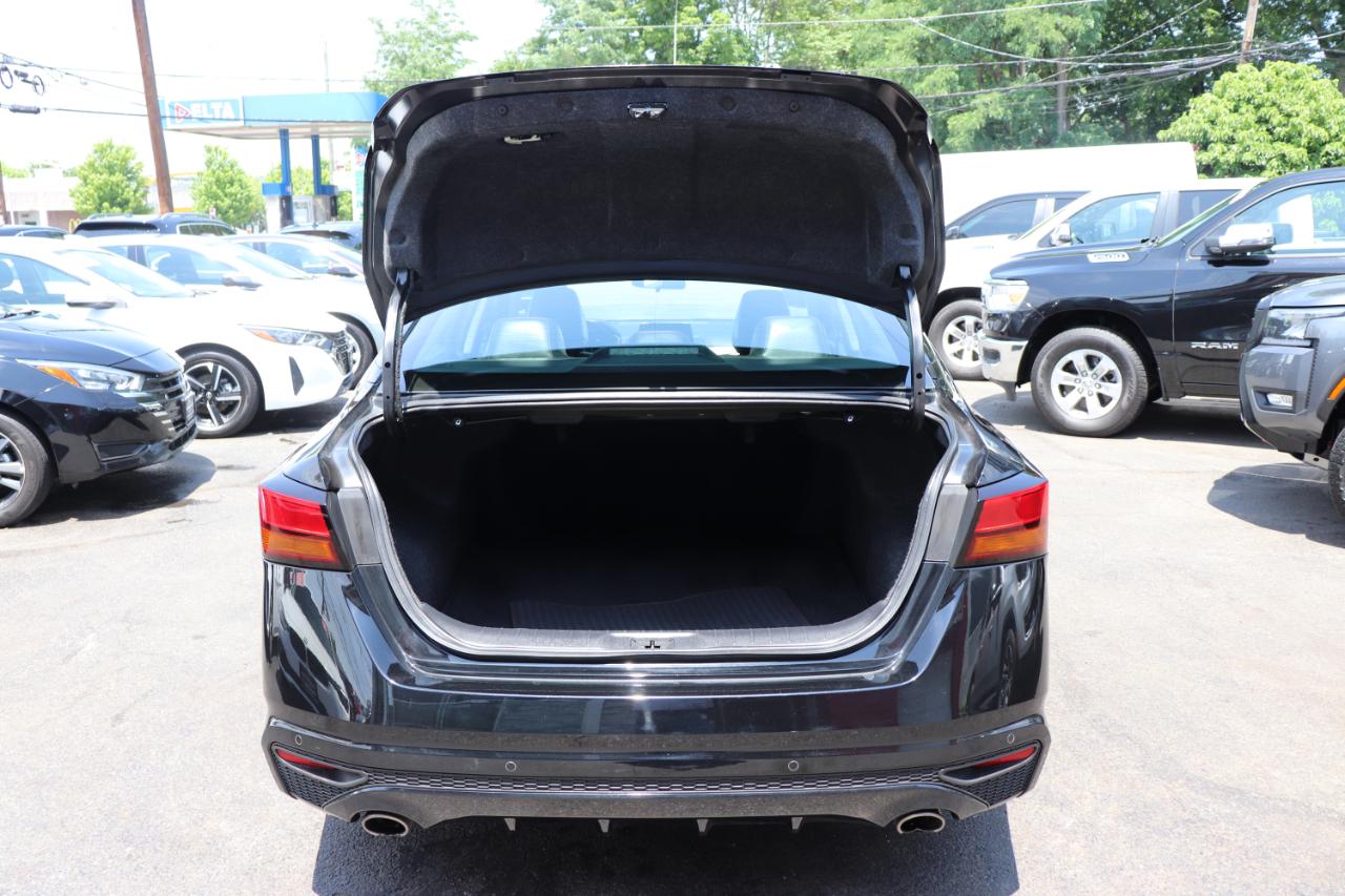 Nissan Altima 2.5 SR Sedan 2024