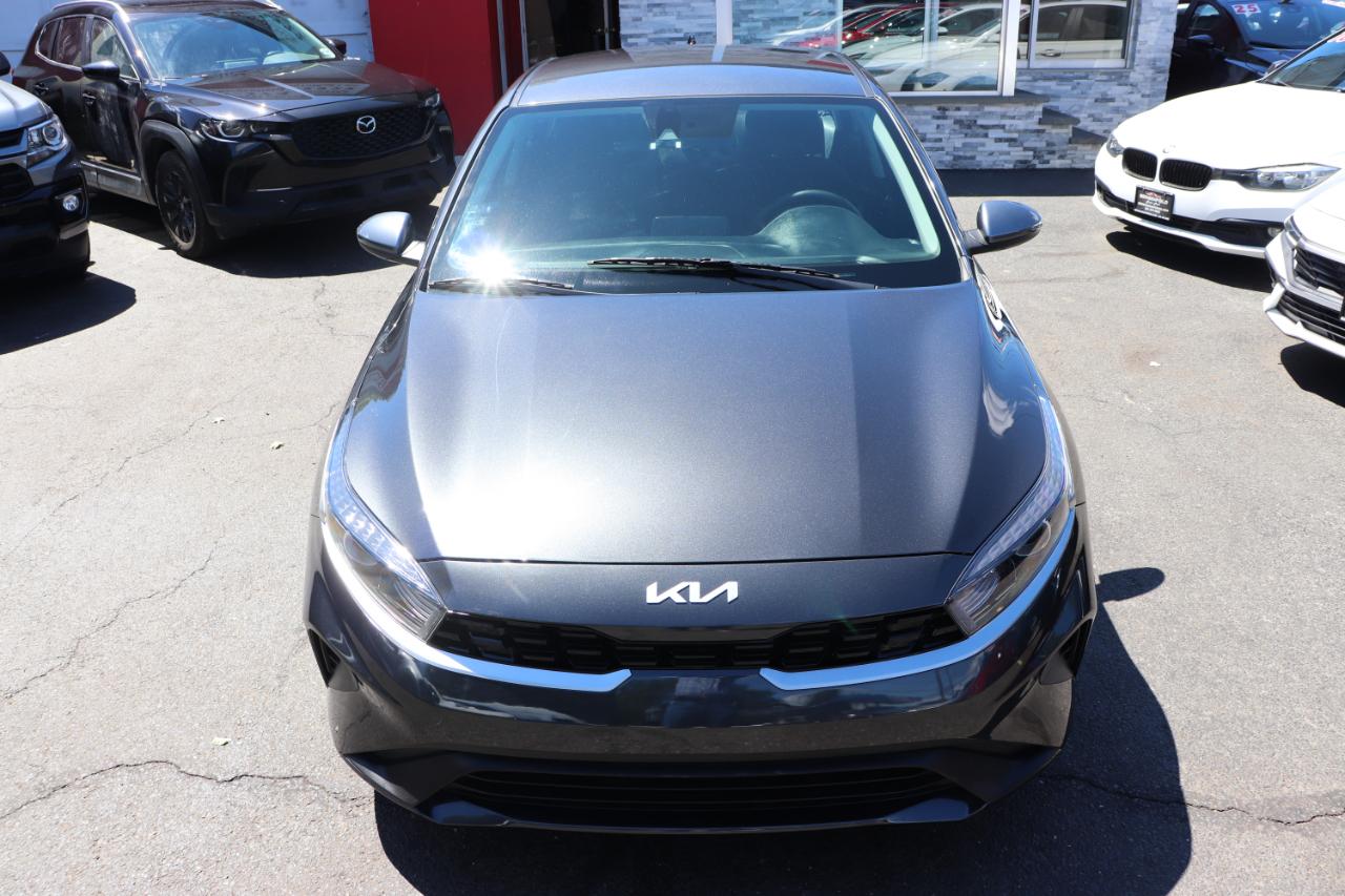 Kia Forte LXS IVT 2023