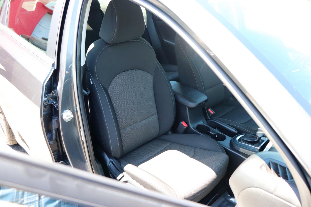 Kia Forte LXS IVT 2023