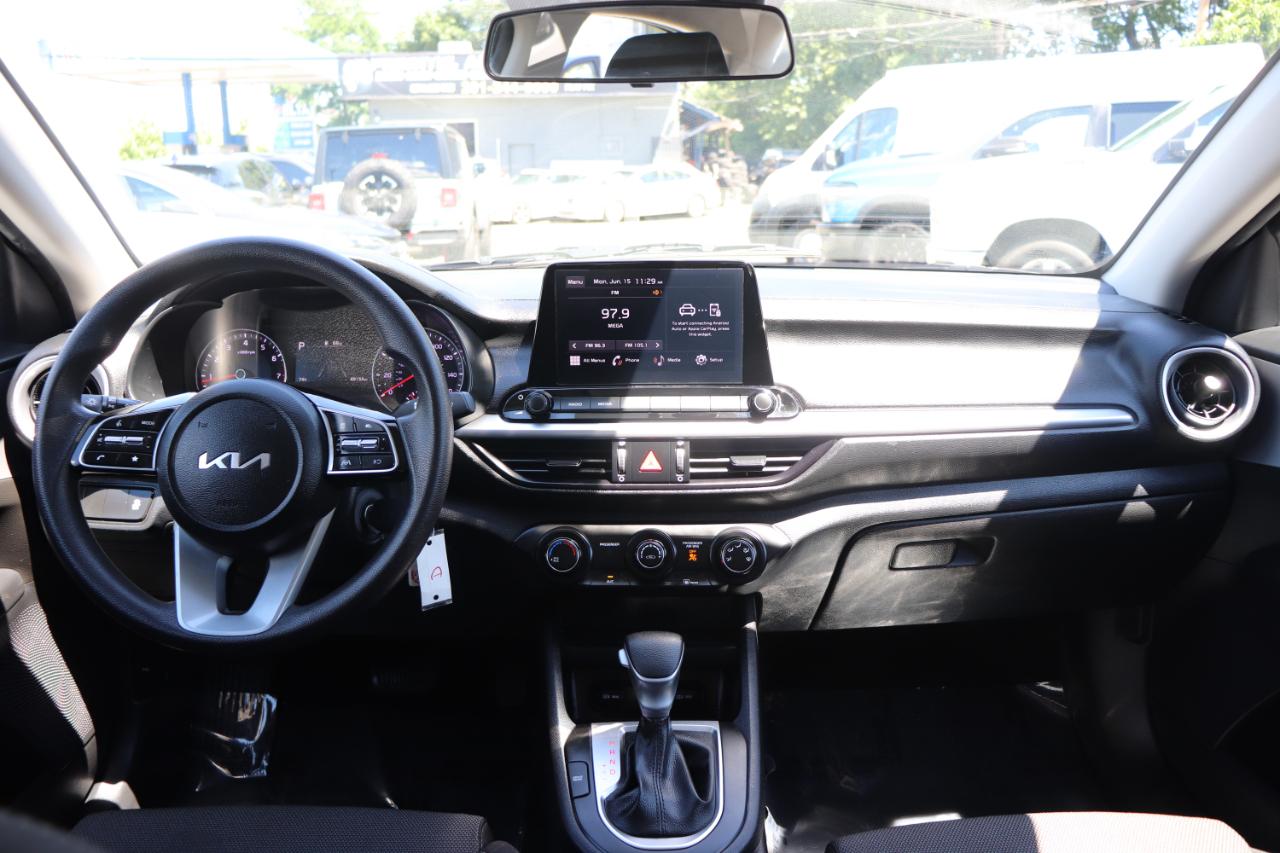 Kia Forte LXS IVT 2023