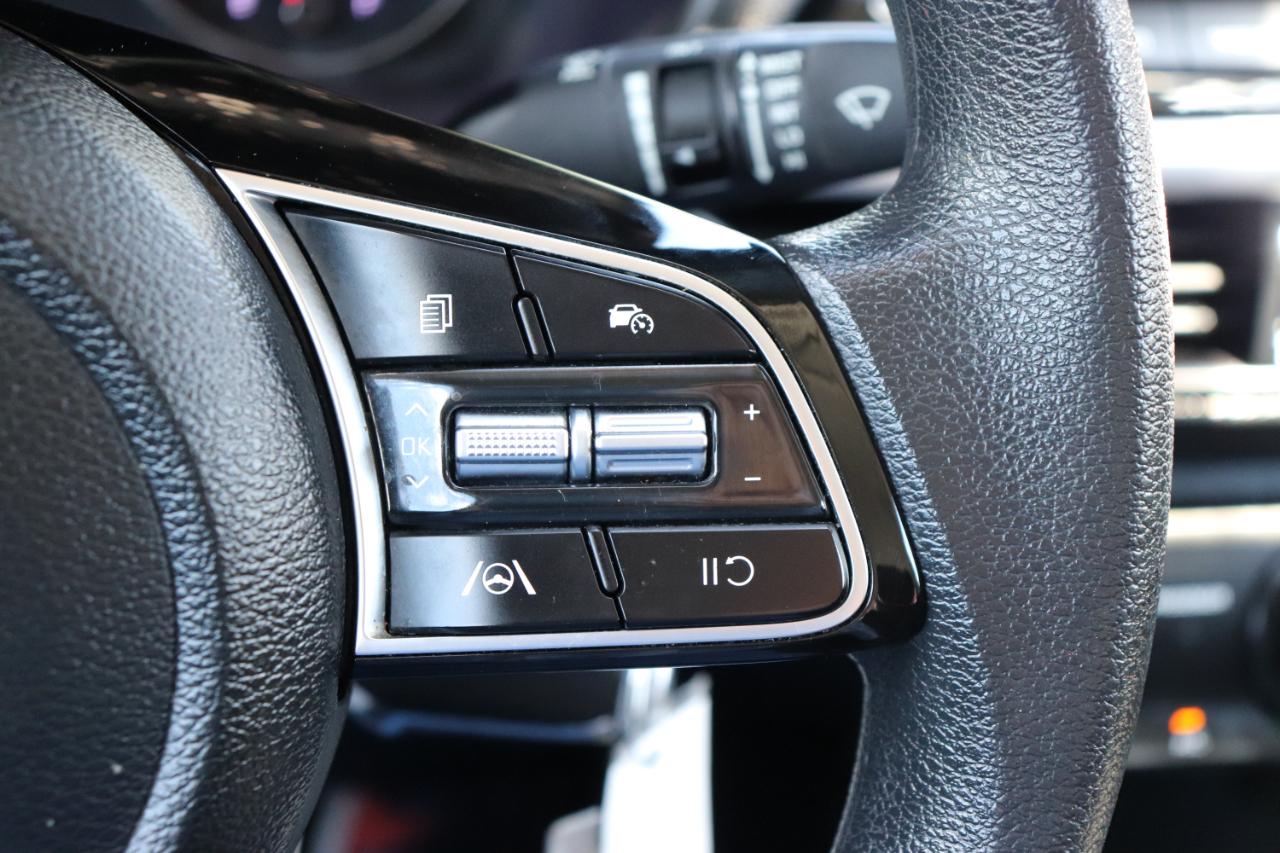 Kia Forte LXS IVT 2023