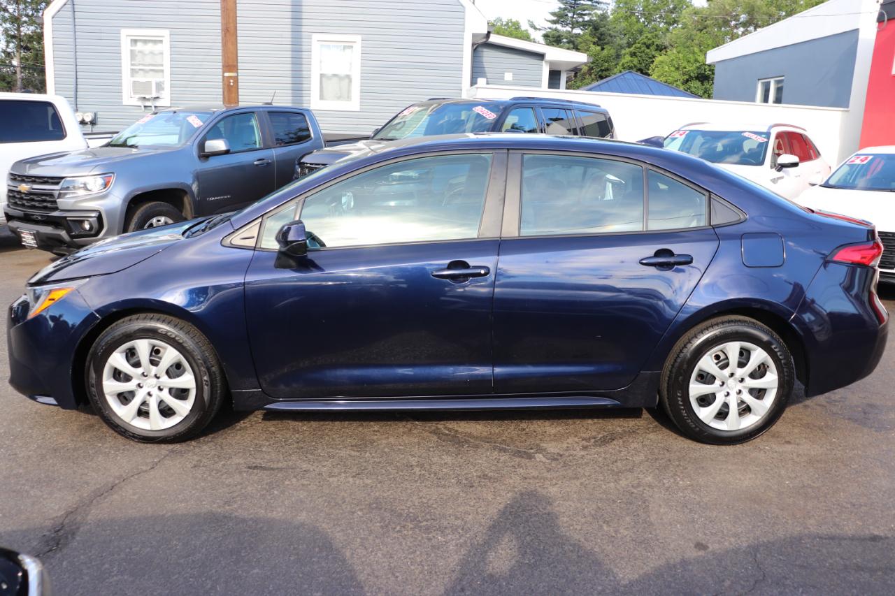Toyota Corolla LE CVT (Natl) 2024