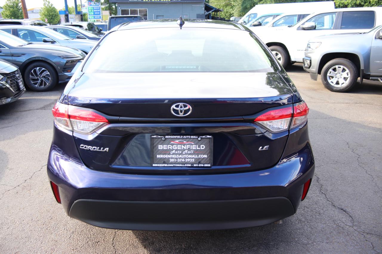 Toyota Corolla LE CVT (Natl) 2024