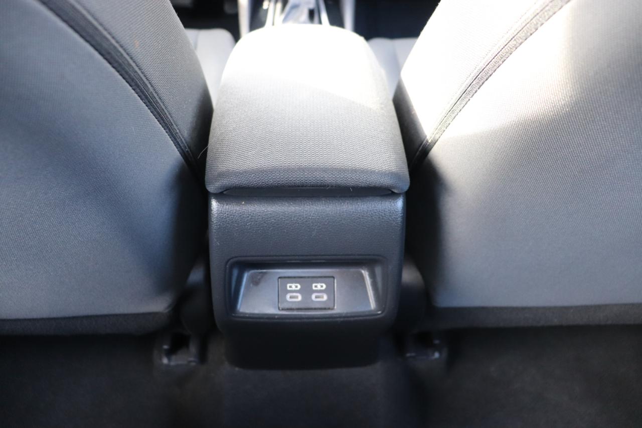 Toyota Corolla LE CVT (Natl) 2024