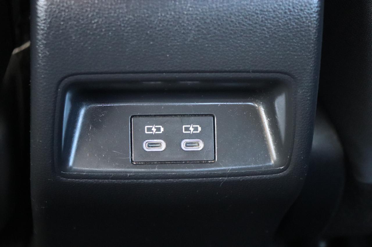 Toyota Corolla LE CVT (Natl) 2024