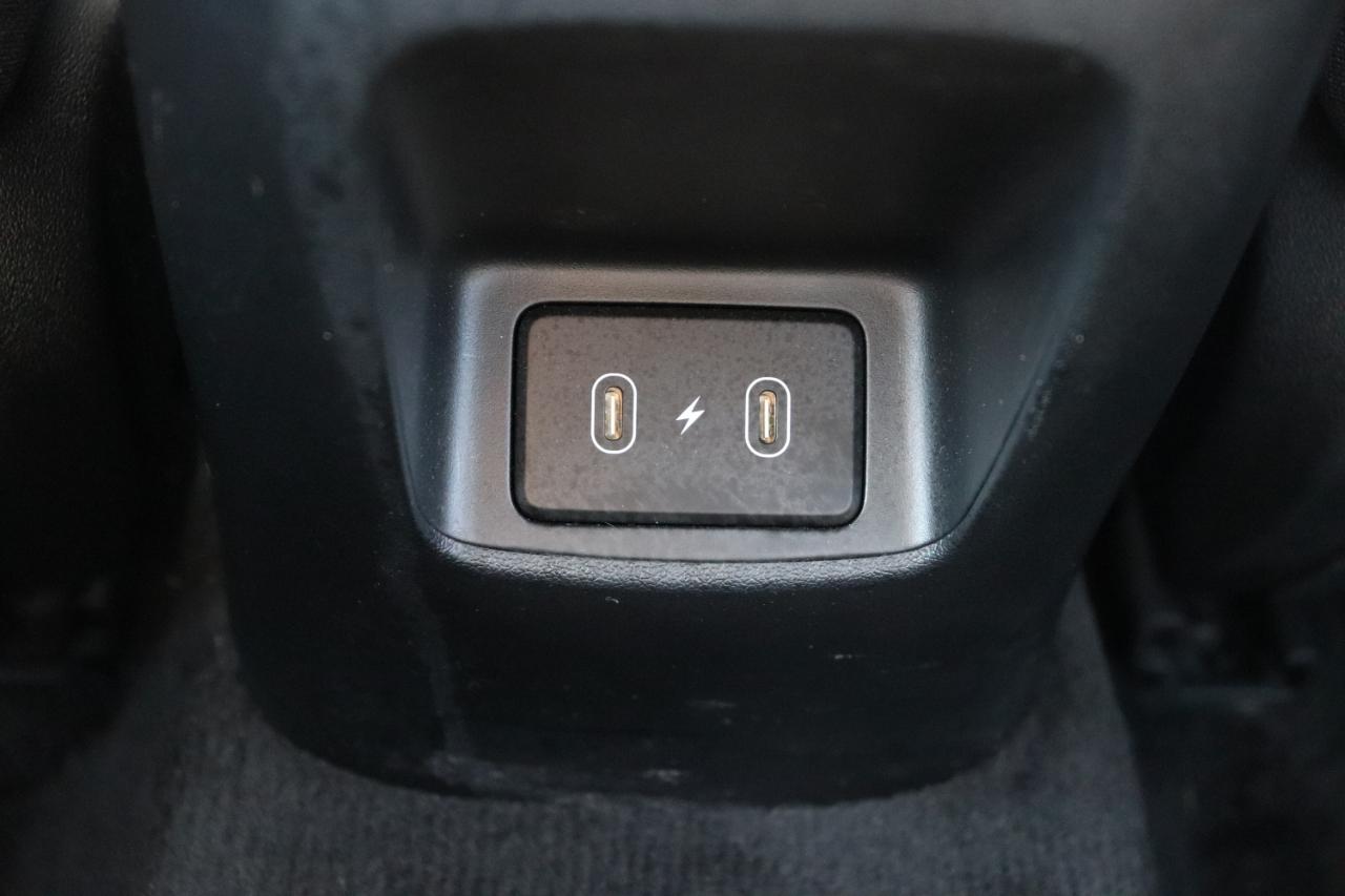 Hyundai Elantra Limited IVT 2025
