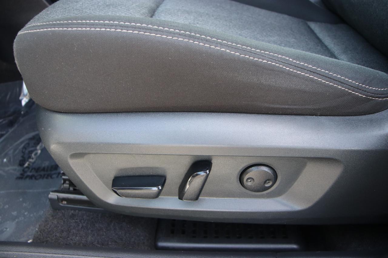 Nissan Rogue FWD SV 2024