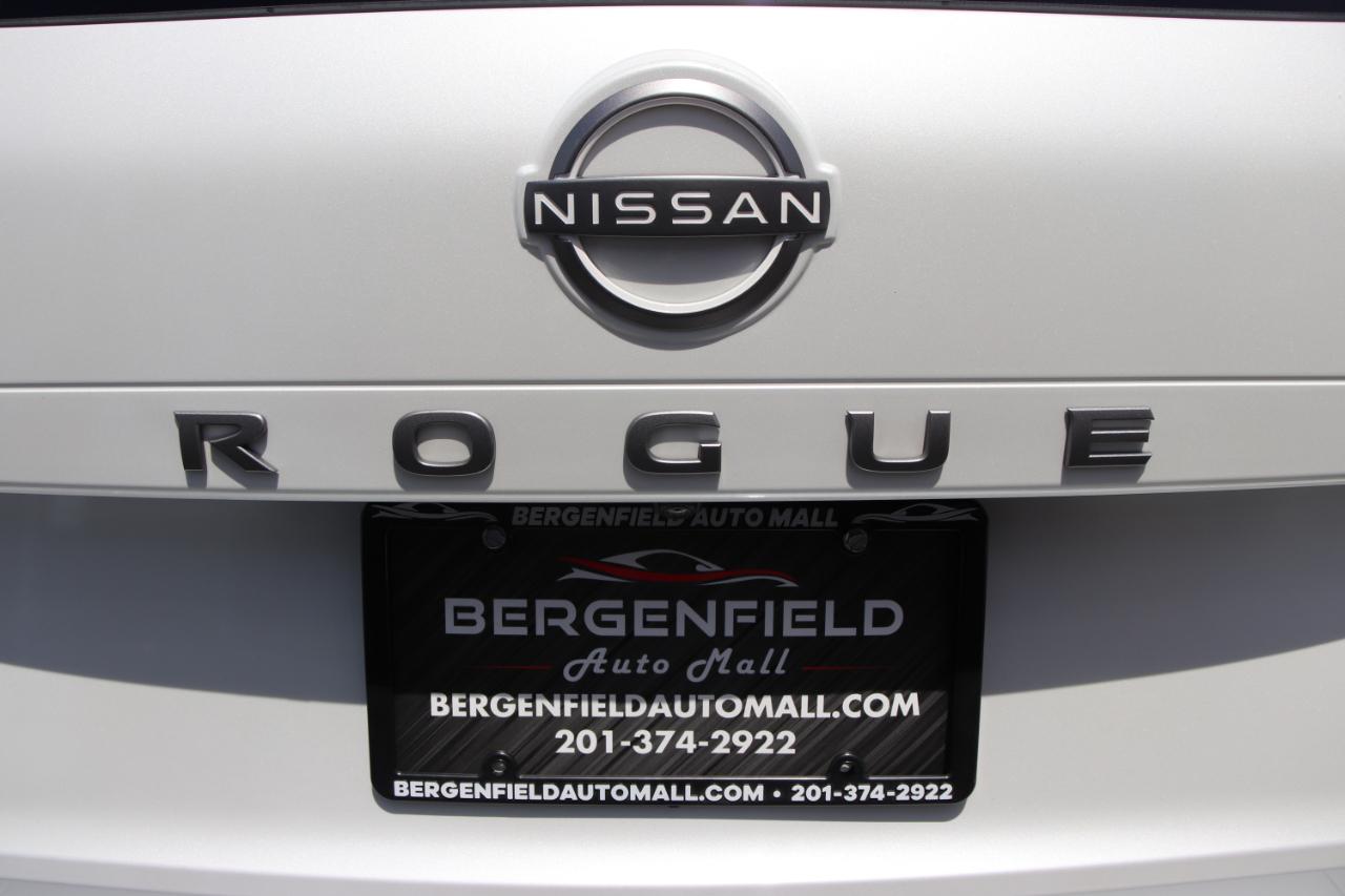 Nissan Rogue FWD SV 2024