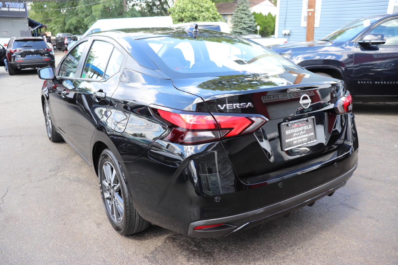 Nissan Versa SV CVT 2025