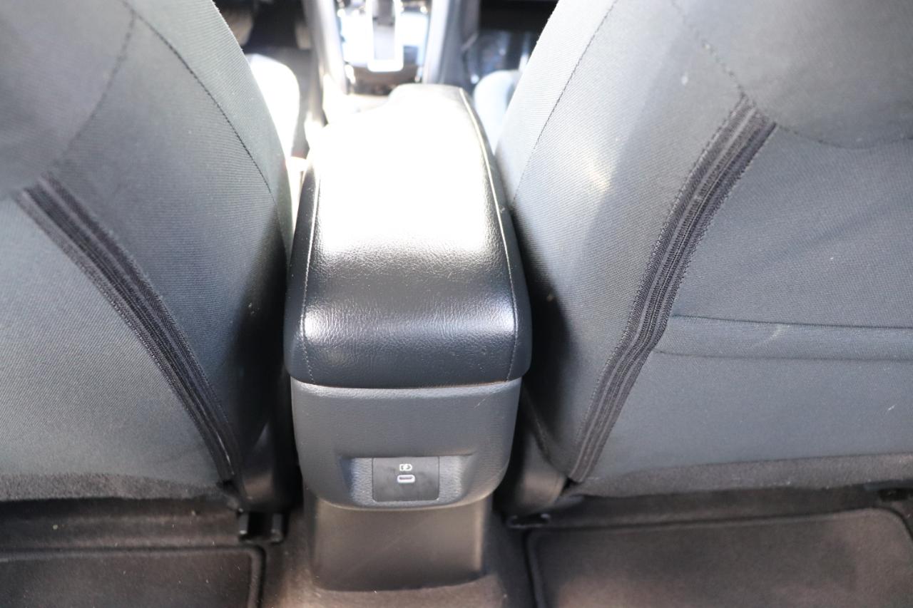 Nissan Versa SV CVT 2025