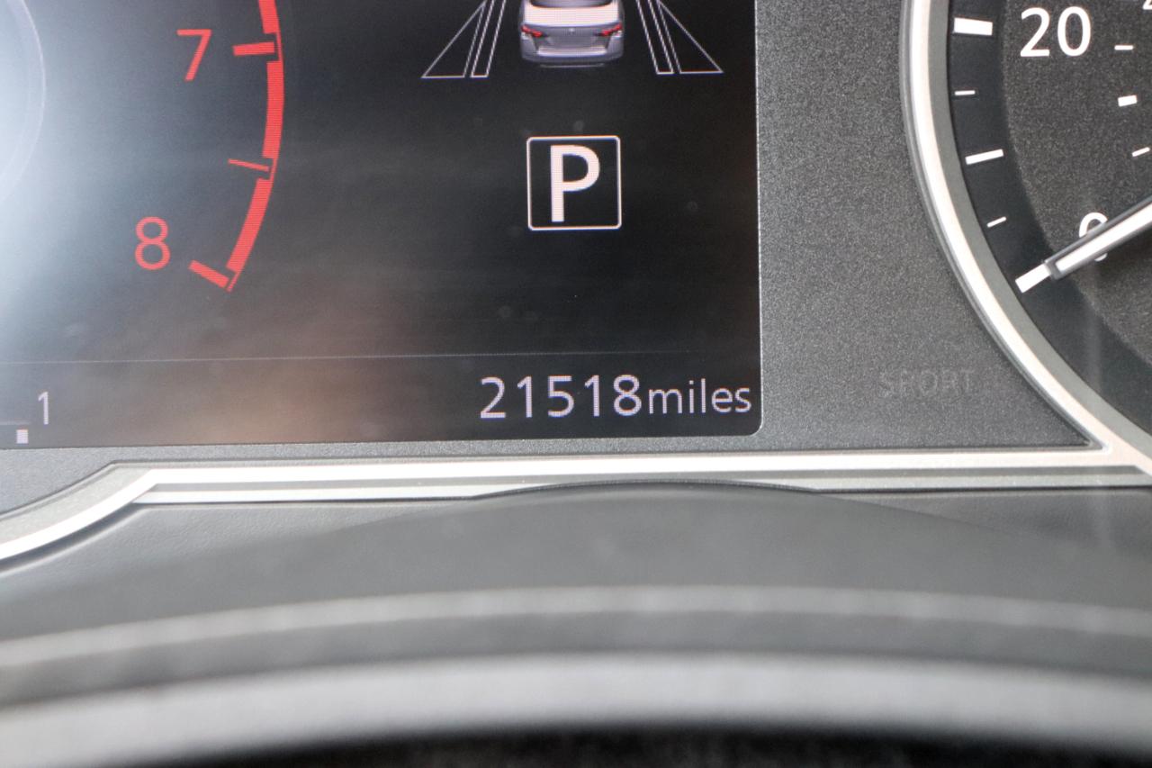 Nissan Versa SV CVT 2025