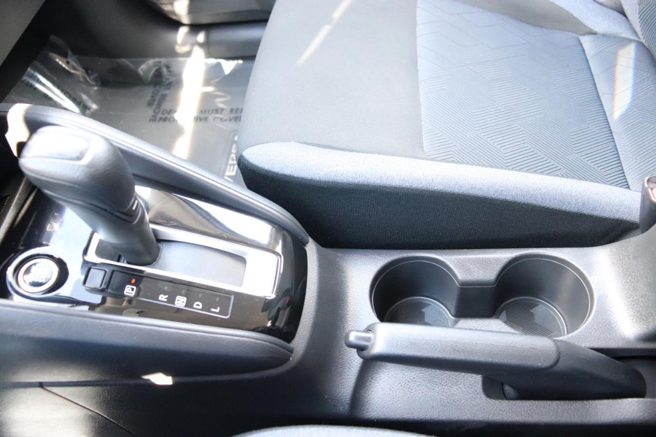Nissan Versa SV CVT 2025