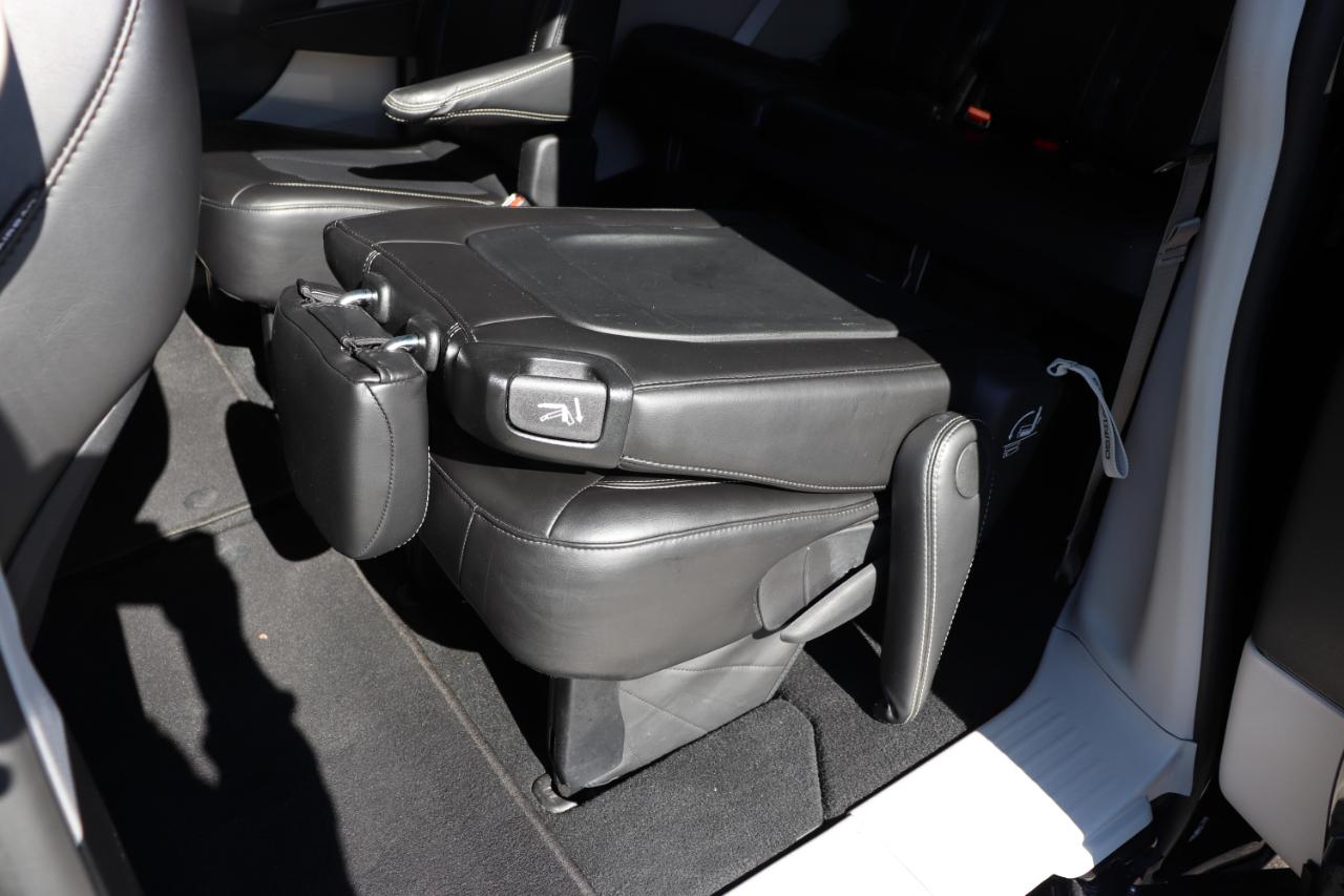 Chrysler Pacifica Touring L FWD 2024